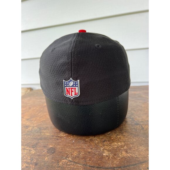 New Era NFL Atlanta Falcons 39Thirty S/M Cap Black & Red Honeycomb Brim Stretch - Picture 3 of 5